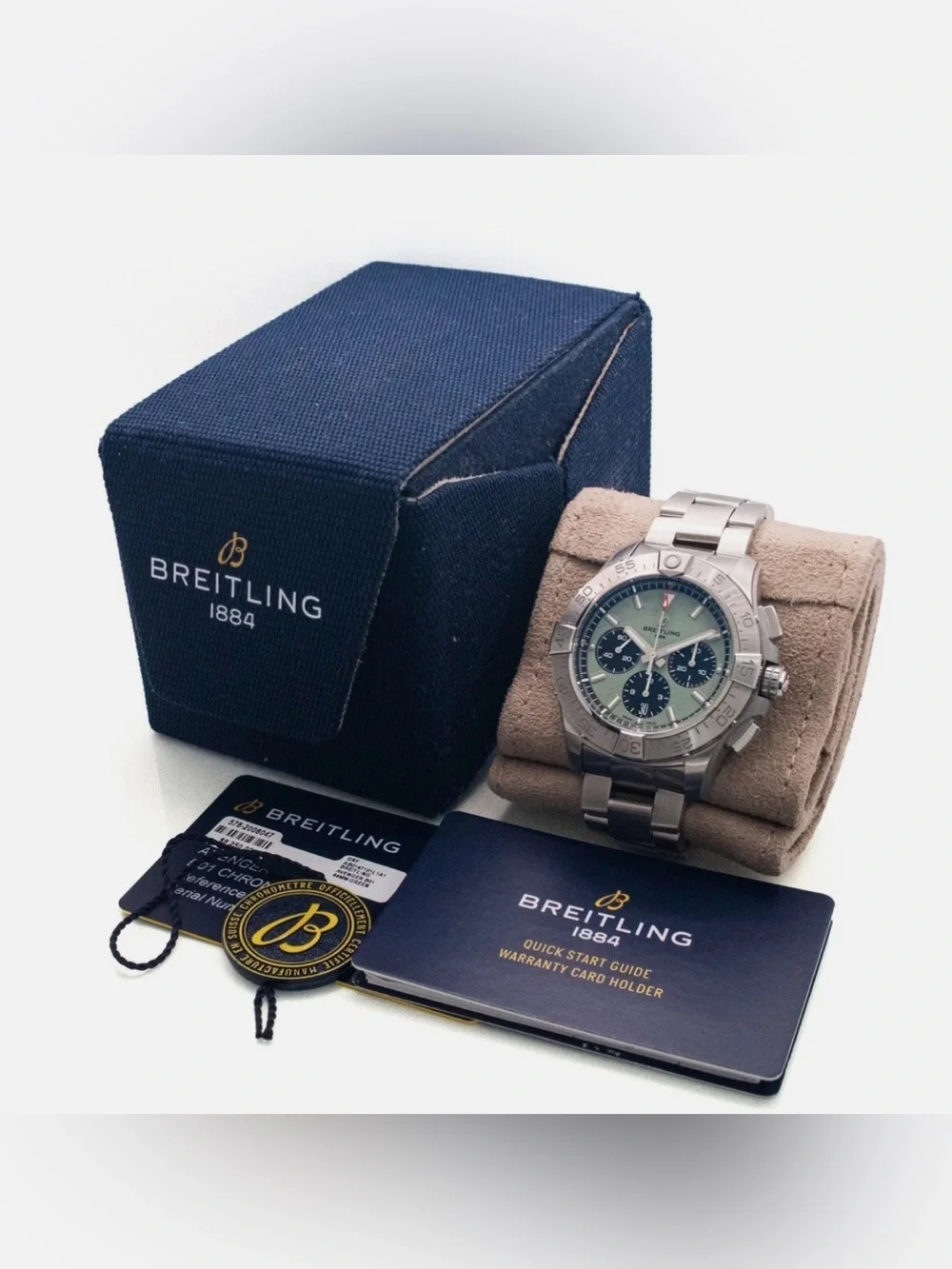 Breitling Avenger B01 Watch Chronograph 44mm Green Dial AB0147101L1A1